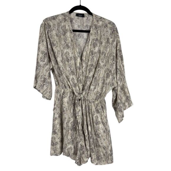 Vici Neutral Tie Waist Kimono Romper - Women’s M - Picture 1 of 6